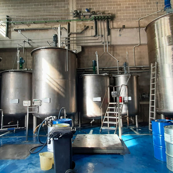 Tratamiento industrial de acero inoxidable de asesoramiento